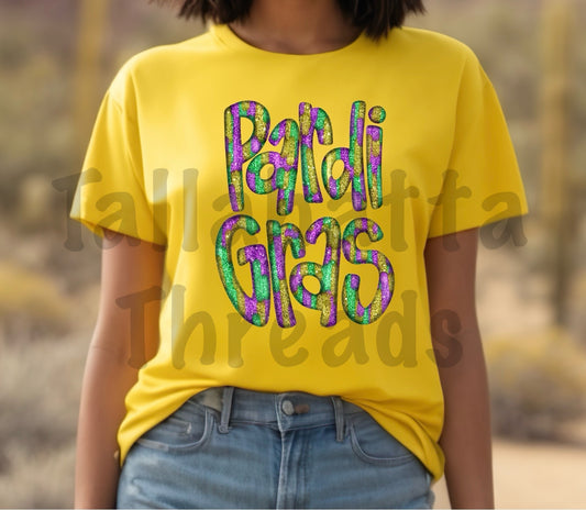 Pardi Gras | Gildan Tee